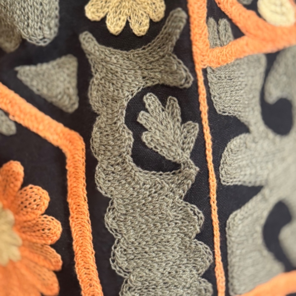 Stunning handmade mini car coat - Picture 2 of 4